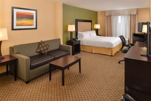 Holiday Inn Express Woodland an IHG Hotel - image 41