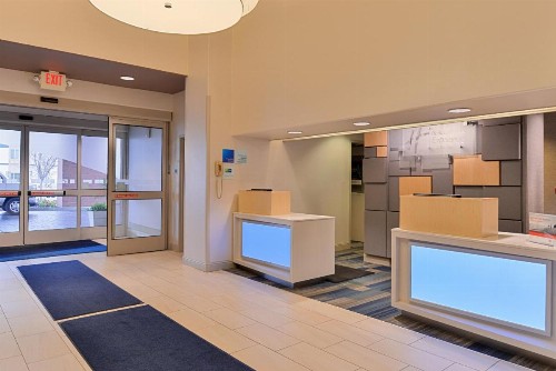 Holiday Inn Express Woodland an IHG Hotel - image 9