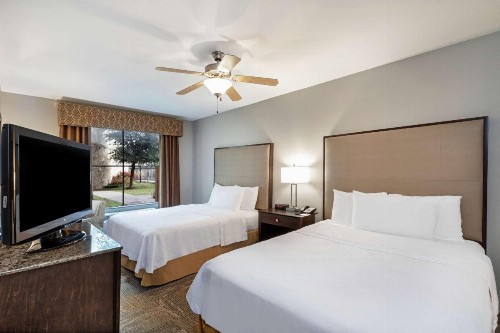 Homewood Suites by Hilton Waco - image 49