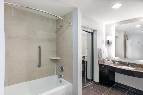 Homewood Suites by Hilton Waco - image 5