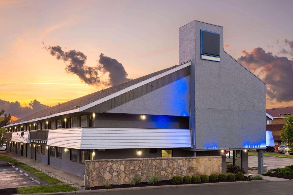 Motel 6-Columbus OH - Worthington - image 3