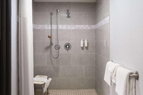 Motel 6-Columbus OH - Worthington - image 39