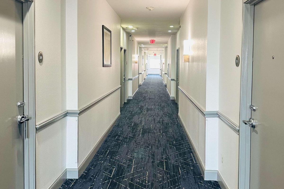 Best Western Plus Wylie Inn - image 2