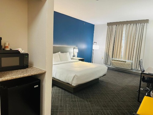Best Western Plus Wylie Inn - image 32