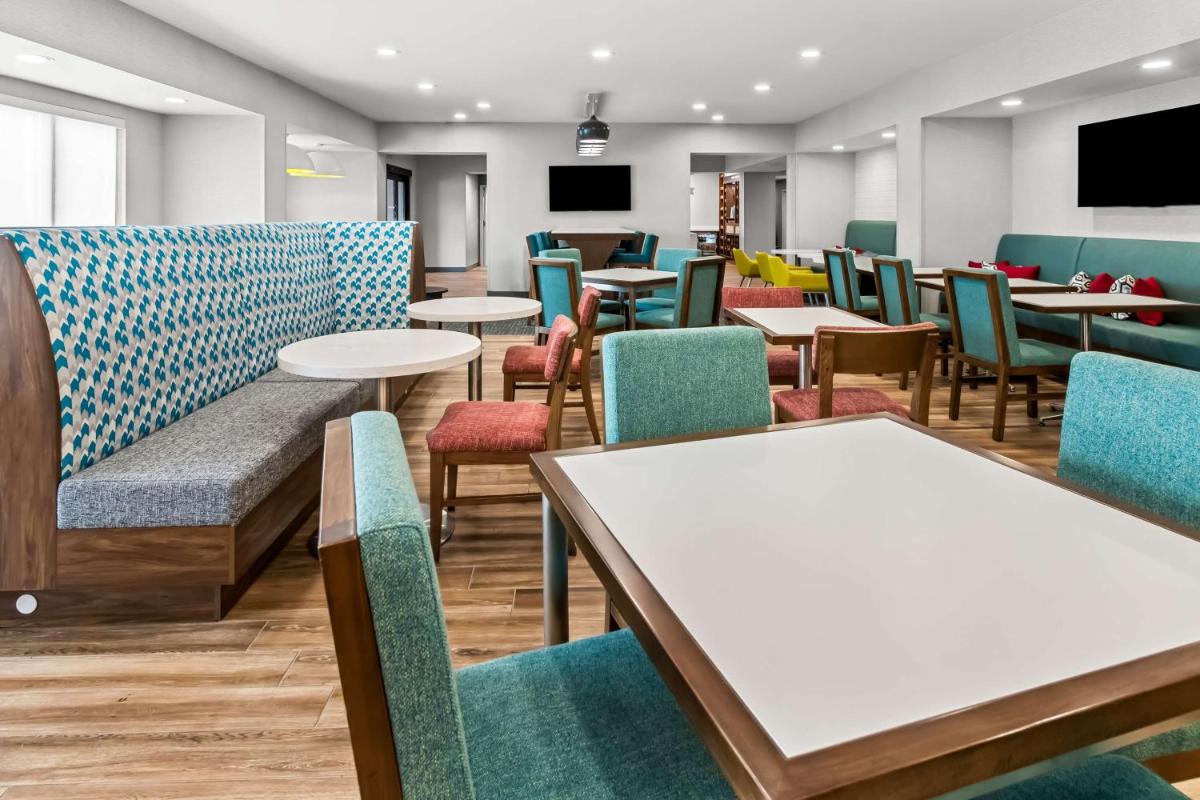Hampton Inn by Hilton Dayton South - image 7