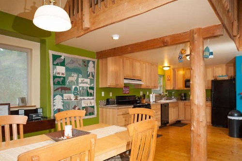DREAM SEA CHALET - image 1