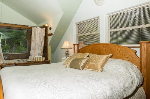 DREAM SEA CHALET - image 5