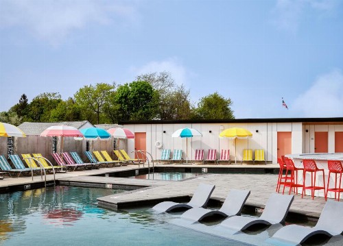 York Harbor Motel and Cottages - image 8
