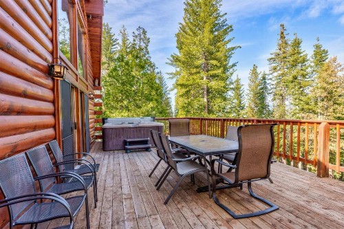 Yosemite's Scenic Wonders - 6BR/4BA Tri-Level Home - image 5