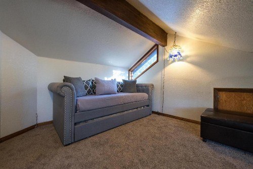 Four Seasons - 3BR/4BA Holiday Home - image 13