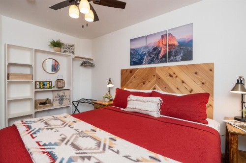 Yosemite Summit & Little Summit - 5BR/3BA Vacation Home - image 7