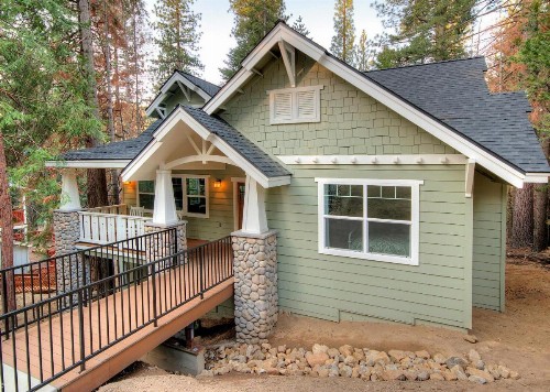 Craftsman Cottage - image 2