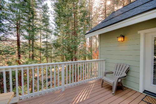 Craftsman Cottage - image 20