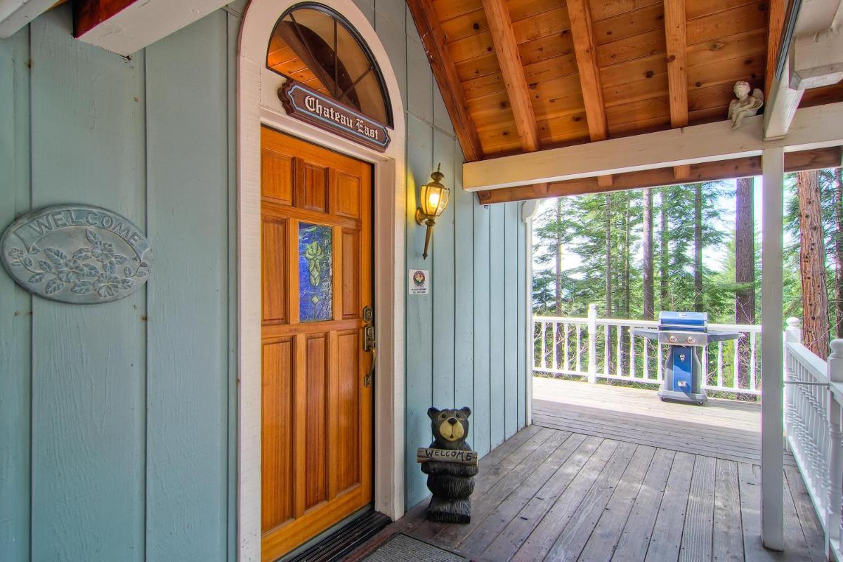 Chateau Royal East - 2BR/2BA + Loft - main image