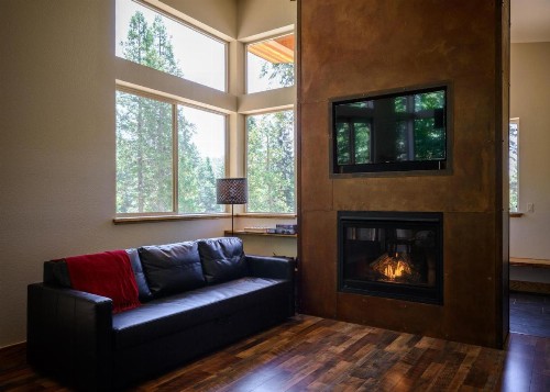 Alpenglow 2 - 2BR/2BA Holiday Home - image 2