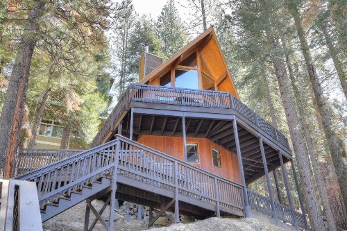 Treetops Cabin