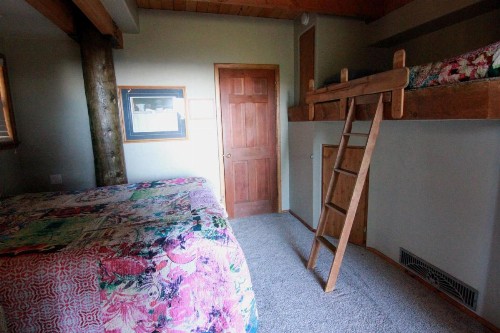 Tree House Lodge - image 20