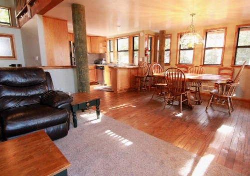 Tree House Lodge - image 3
