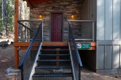 Boulder Ridge - 3BR/2BA Holiday Home - image 3