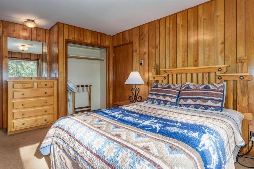 Hutchings Cabin & Apartment - image 12