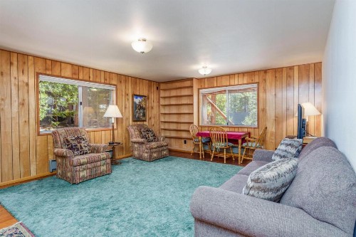 Hutchings Cabin & Apartment - image 21