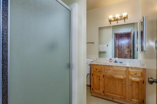Hutchings Cabin & Apartment - image 24