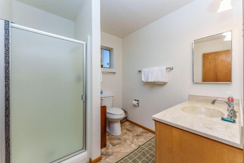 Hutchings Cabin & Apartment - image 3