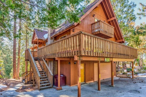 Hutchings Cabin & Apartment - image 7