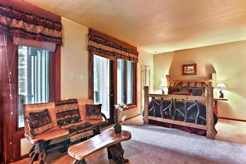 Little Ahwahnee Inn Holiday Home - 2BR/2.5BA - image 22