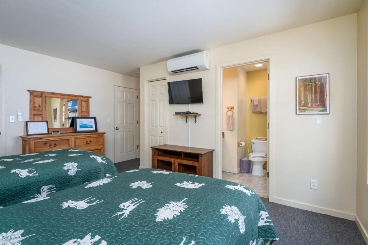 Falcons Nest (Downstairs) - 3BR/3BA Home - image 4