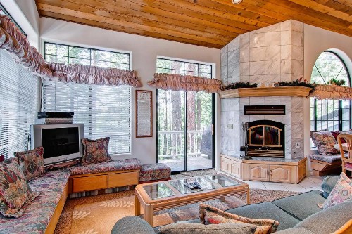 Chateau Royal West - image 4