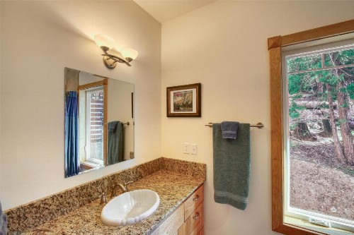 A Blue Sky Lodge - image 14