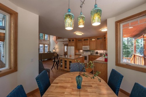 A Blue Sky Lodge - image 24