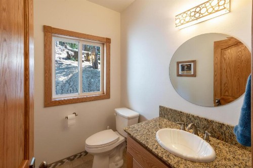A Blue Sky Lodge - image 28
