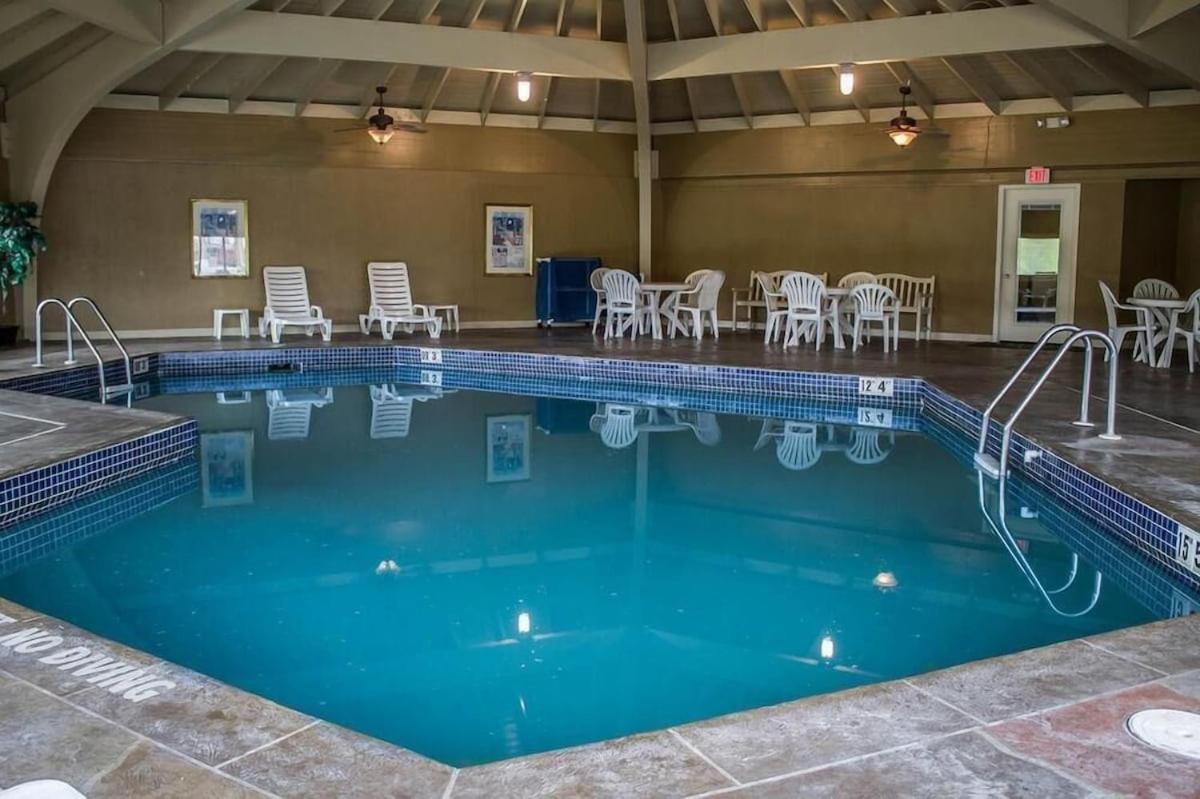 Baymont by Wyndham Youngstown - image 2