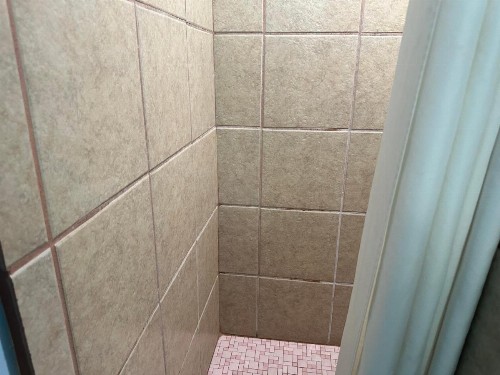 Westgate Motel - image 24