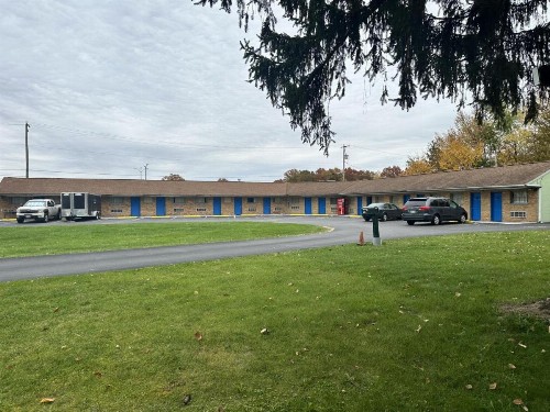 Westgate Motel - image 46