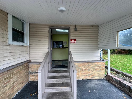 Westgate Motel - image 6