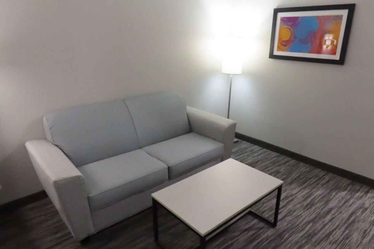 Comfort Inn Broussard South Lafayette - image 7