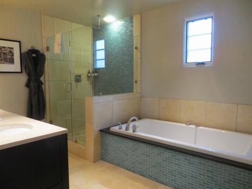 North Block Hotel - image 23