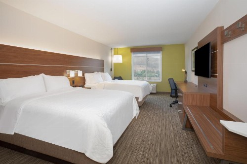Holiday Inn Express Yreka-Shasta Area an IHG Hotel - image 36
