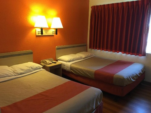 Motel 6-Yreka CA - image 17