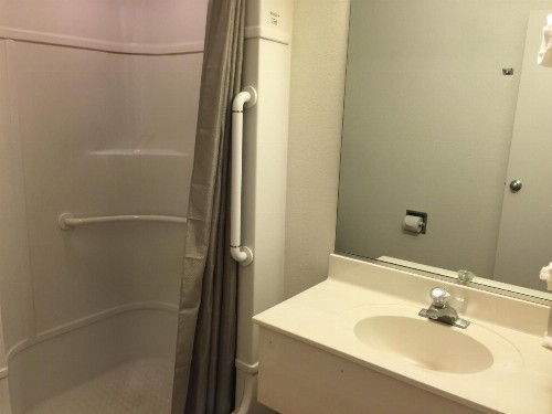 Motel 6-Yreka CA - image 20