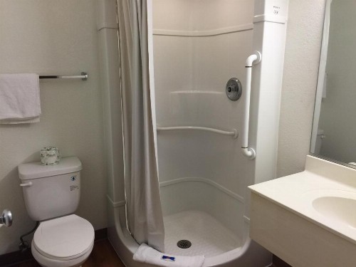 Motel 6-Yreka CA - image 21