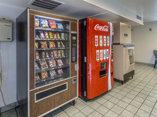 Motel 6-Yreka CA - image 27