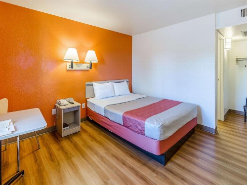 Motel 6-Yreka CA - image 39