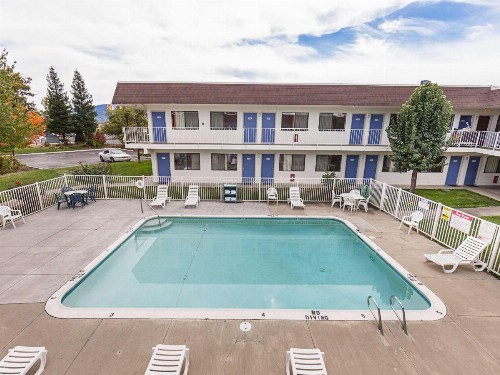 Motel 6-Yreka CA - image 44