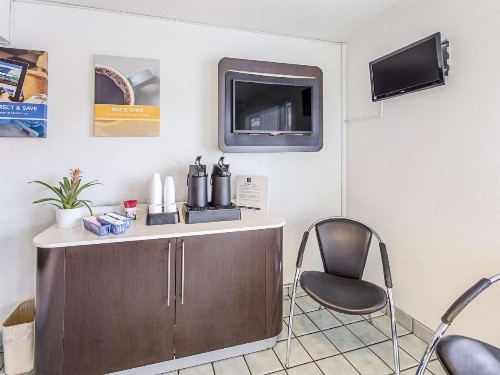 Motel 6-Yreka CA - image 49