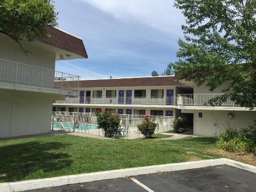 Motel 6-Yreka CA - image 5