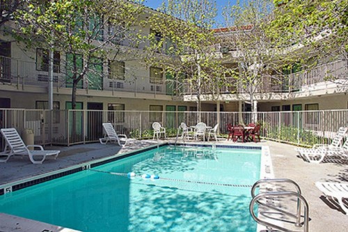 Motel 6-Yreka CA - image 9